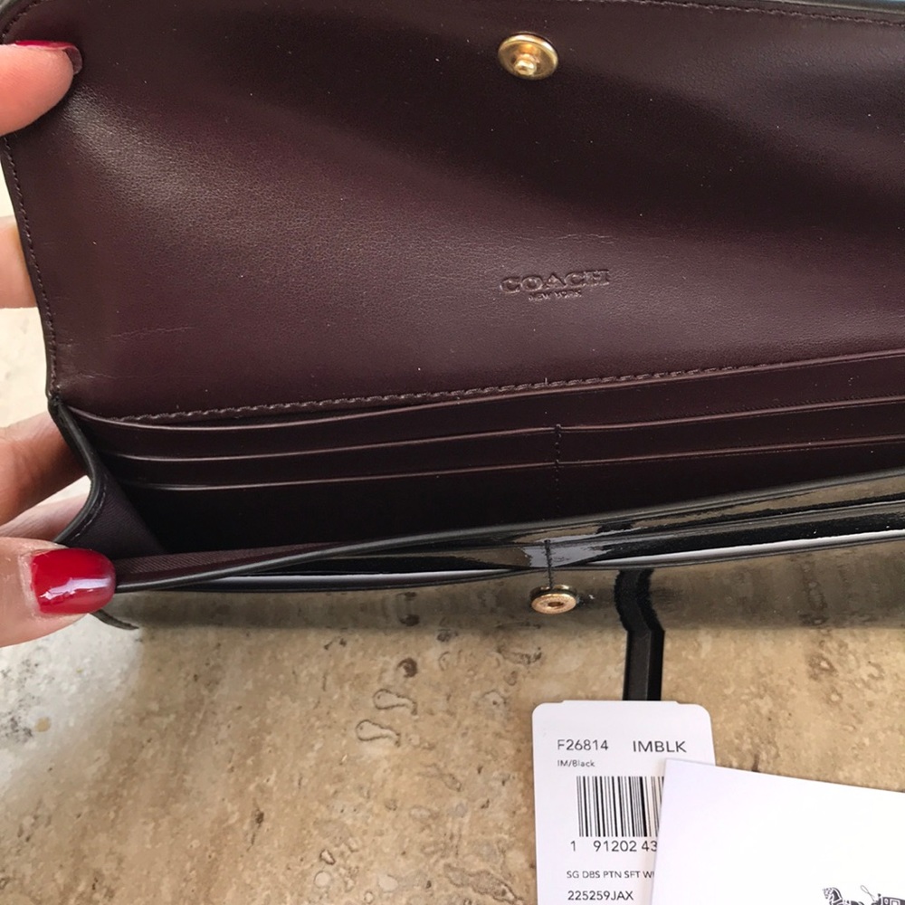 Coach Embossed Leather Wallet ❤️🌹❤️🌹 - Picture 6 of 8